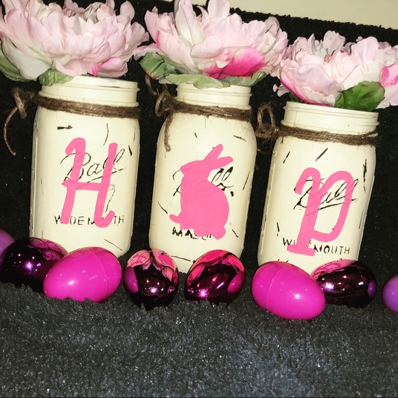 Mason Jar “HOP” Decor - Picture 1 of 1